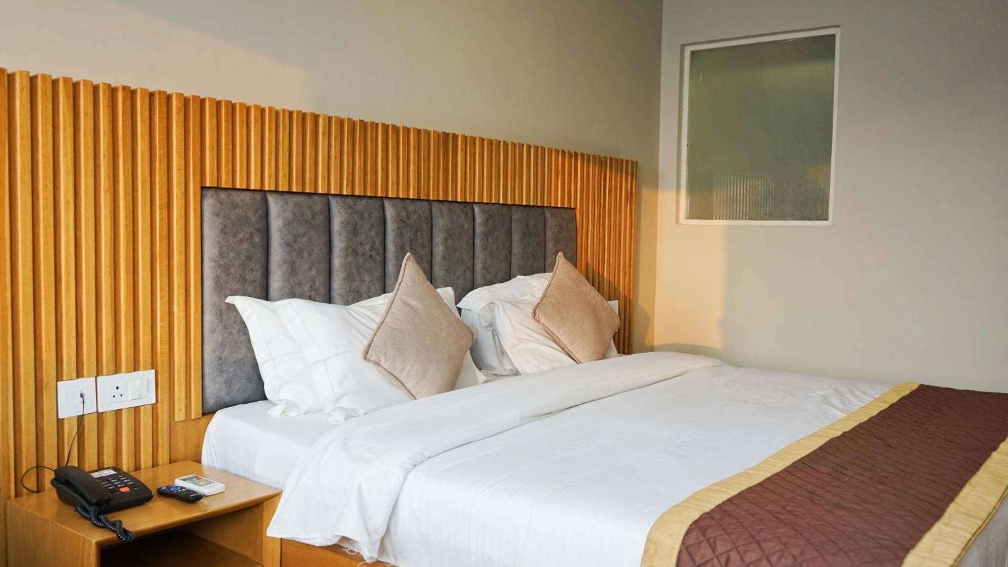 Hotel M And Resort McLeod Ganj Dış mekan fotoğraf